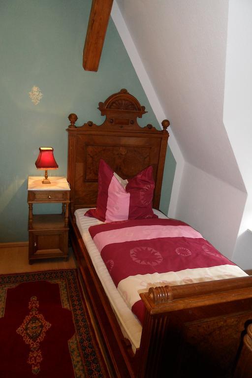 Villa Biso Solingen Room photo
